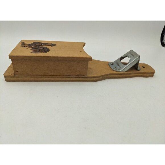 Vintage Rooster Wall Mounted Bottle Opener and Cap Caddy 8.75" Wood Made Japan - Picture 3 of 8